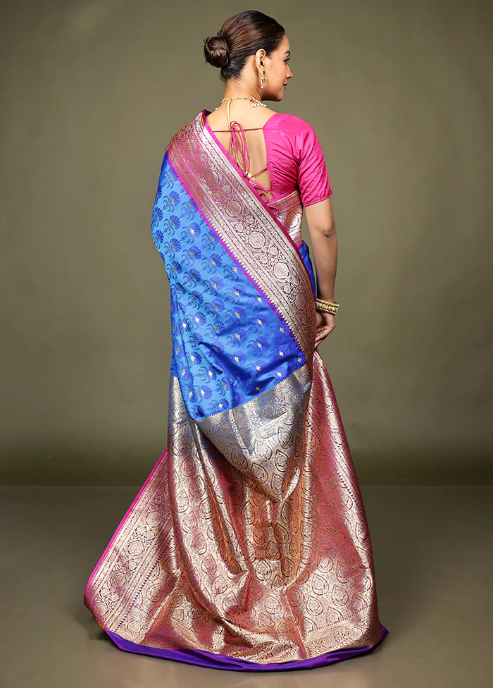 Blue Tanchoi Silk Saree With Blouse Piece - Image 3
