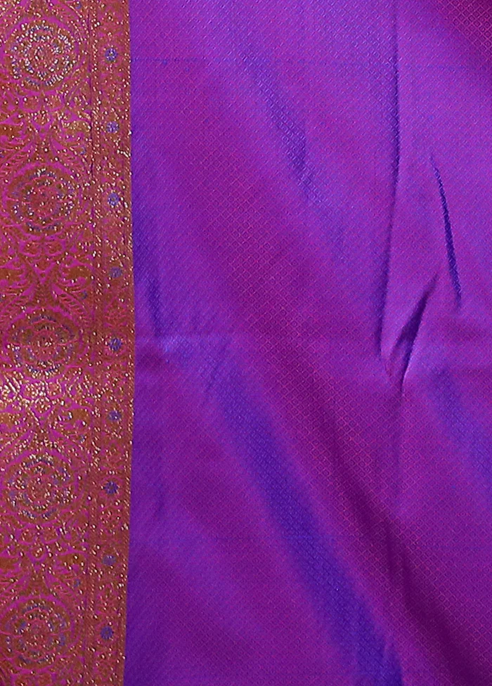 Blue Tanchoi Silk Saree With Blouse Piece - Image 5