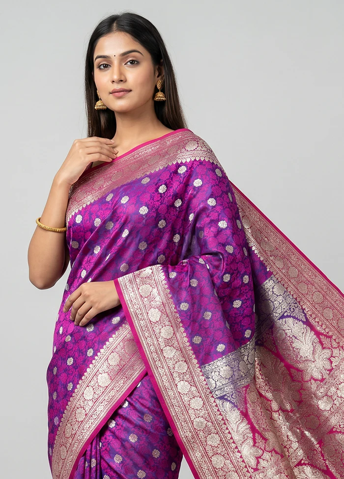 Blue Tanchoi Silk Saree With Blouse Piece - Image 2