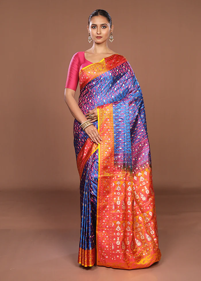 Blue Tanchoi Silk Saree With Blouse Piece - Image 2