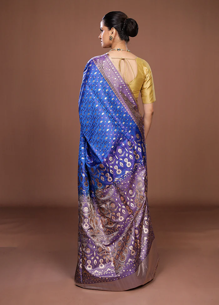 Blue Tanchoi Silk Saree With Blouse Piece - Image 3