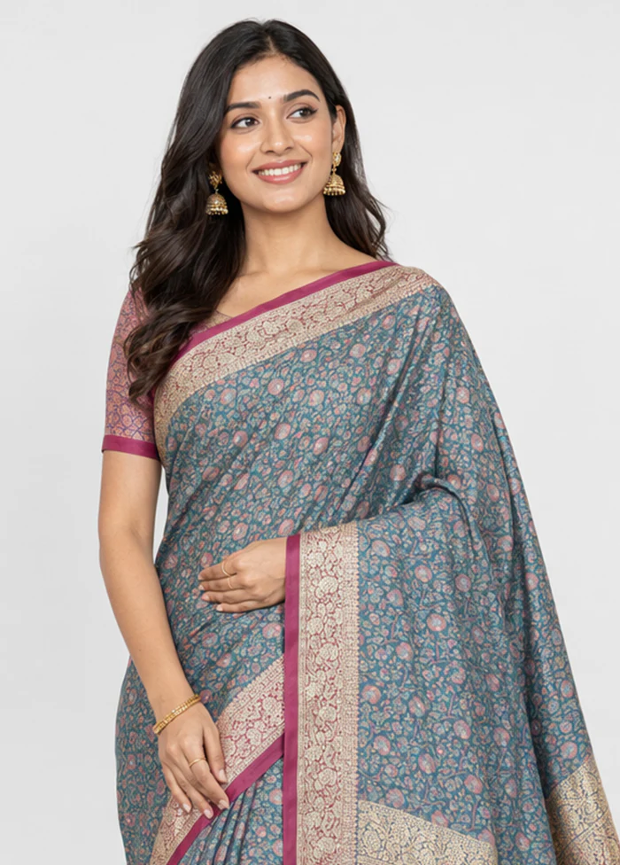 Blue Tanchoi Silk Saree With Blouse Piece - Image 2