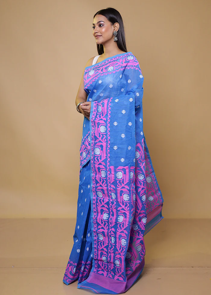 Blue Tant Jamdani Saree Without Blouse Piece - Image 4