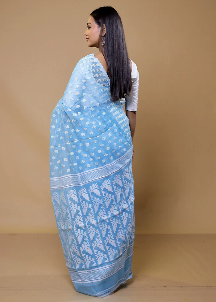 Blue Tant Jamdani Saree Without Blouse Piece - Image 3