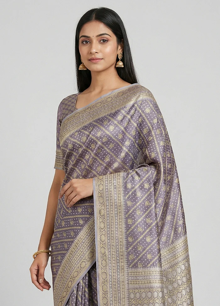 Blue Tissue Silk Saree With Blouse Piece - Image 2
