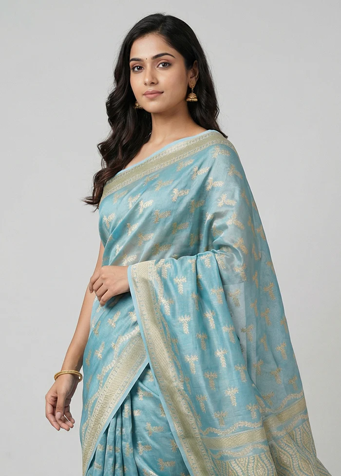 Blue Tissue Silk Saree With Blouse Piece - Image 2