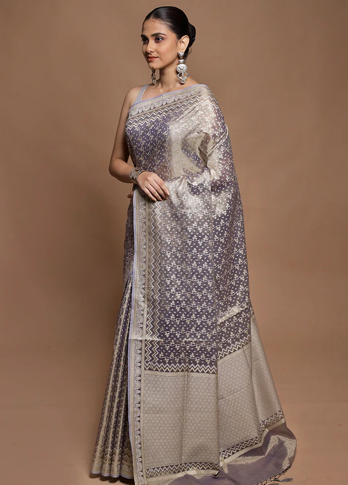 Blue Tissue Silk Saree With Blouse Piece - Image 4