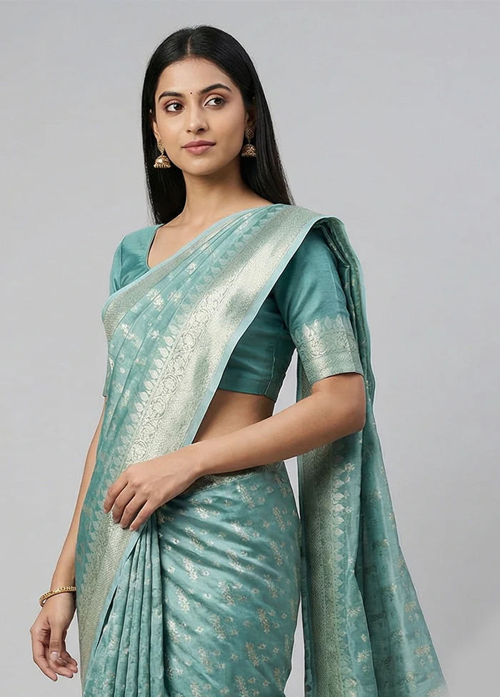 Blue Tissue Silk Saree With Blouse Piece - Image 2