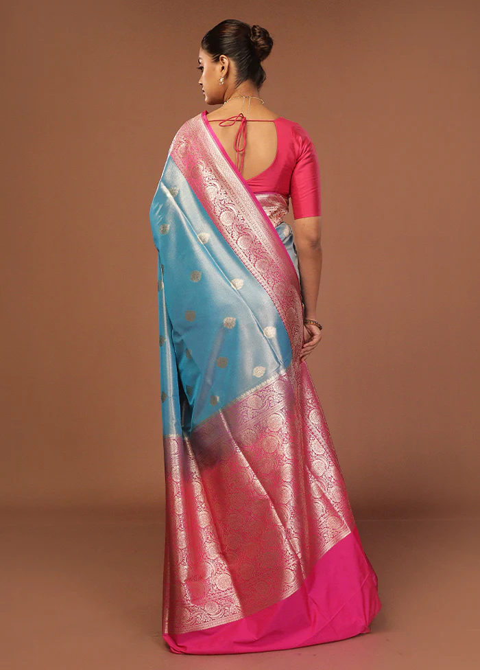 Blue Tissue Silk Saree With Blouse Piece - Image 3