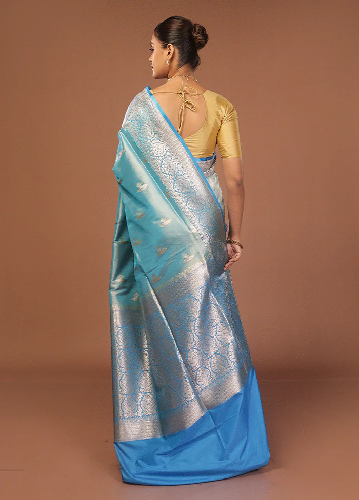 Blue Tissue Silk Saree With Blouse Piece - Image 3