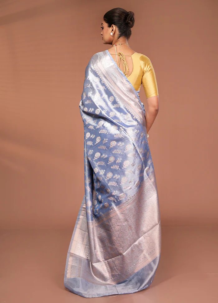 Blue Tissue Silk Saree With Blouse Piece - Image 3