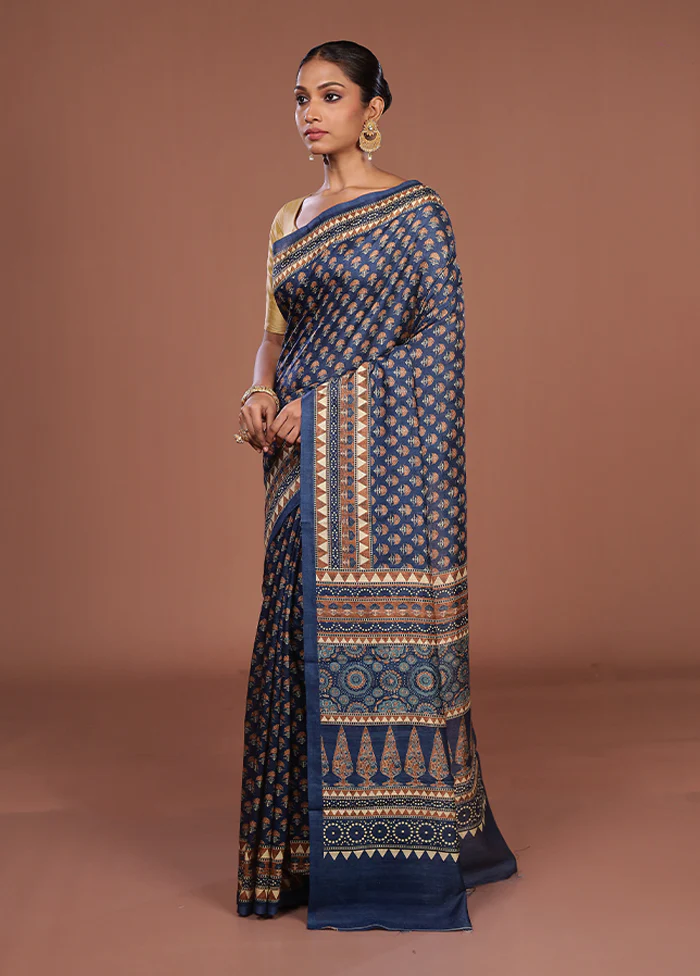Blue Tussar Silk Saree With Blouse Piece - Image 4