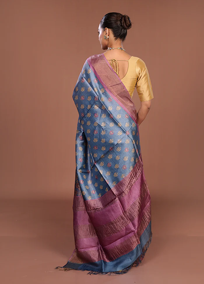Blue Tussar Silk Saree With Blouse Piece - Image 3
