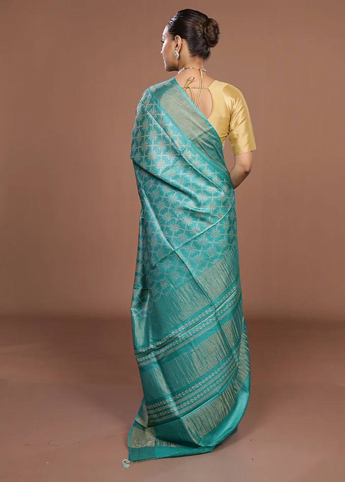 Green Tussar Silk Saree With Blouse Piece - Image 3