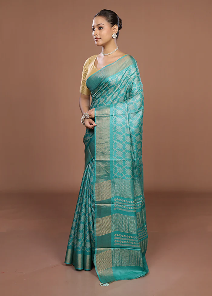 Green Tussar Silk Saree With Blouse Piece - Image 4