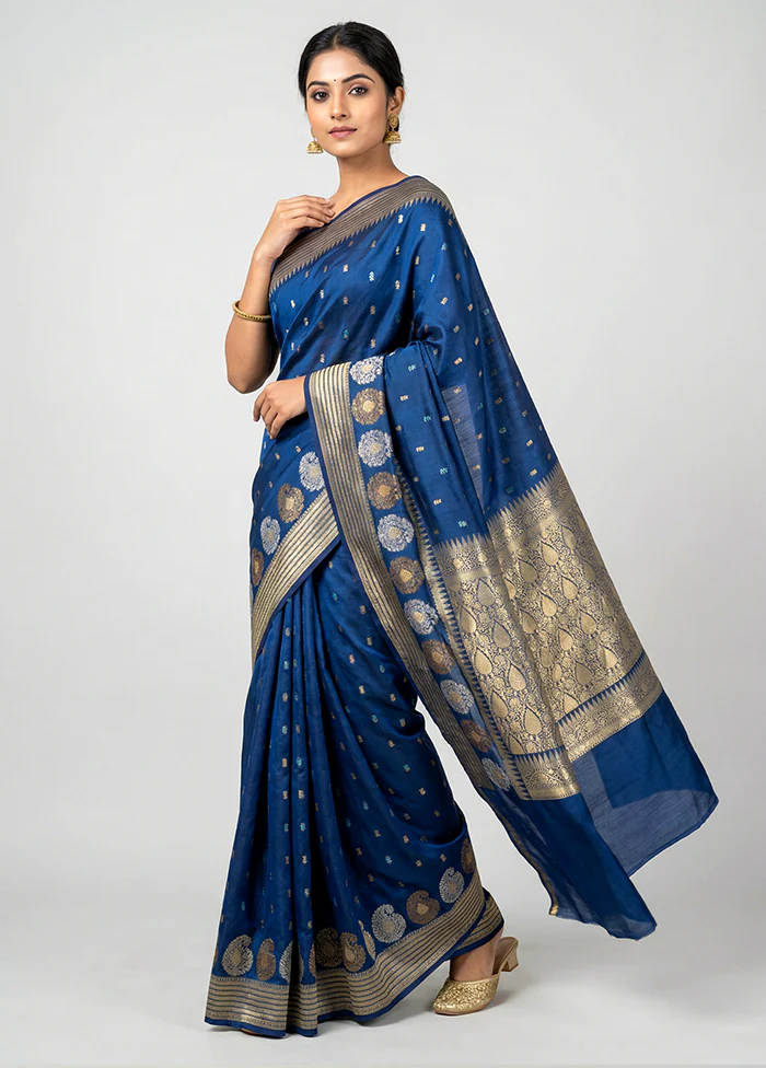 Blue Uppada Silk Saree With Blouse Piece