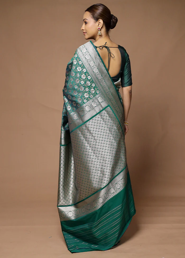 Blue Uppada Silk Saree With Blouse Piece - Image 3