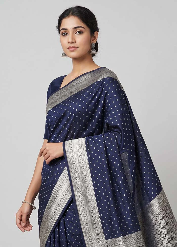 Blue Uppada Silk Saree With Blouse Piece - Image 2