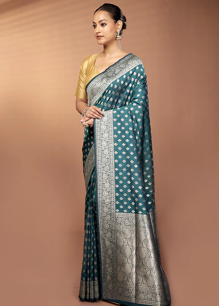 Blue Uppada Silk Saree With Blouse Piece - Image 4