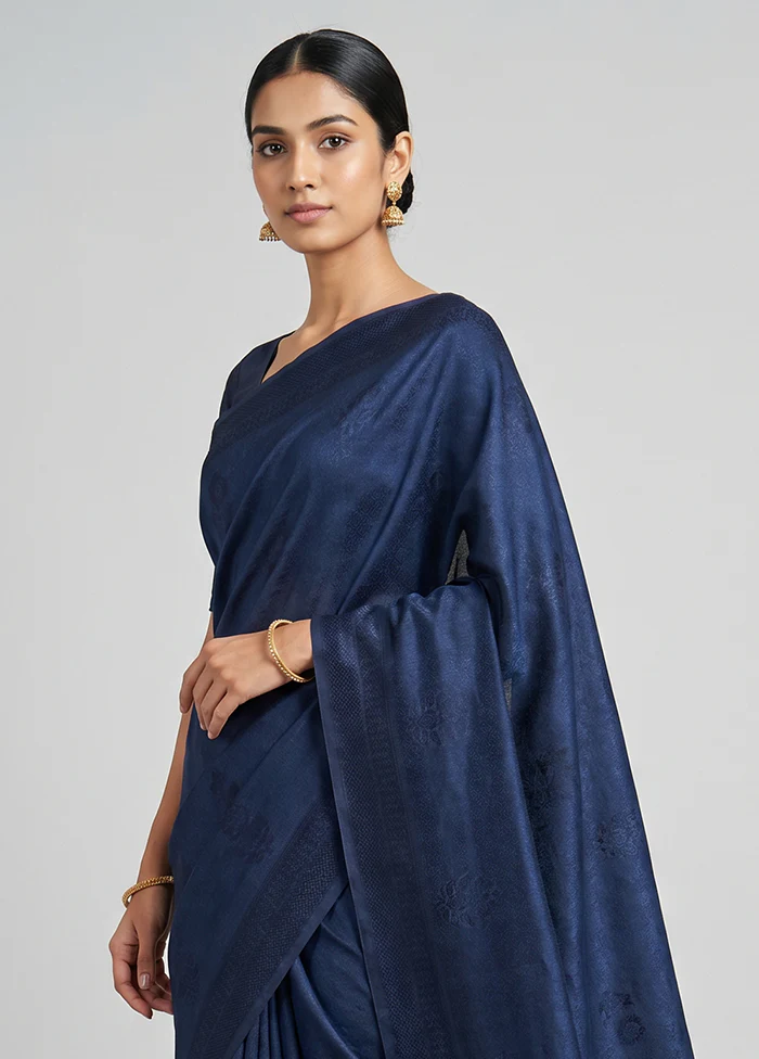 Blue Uppada Silk Saree With Blouse Piece - Image 2