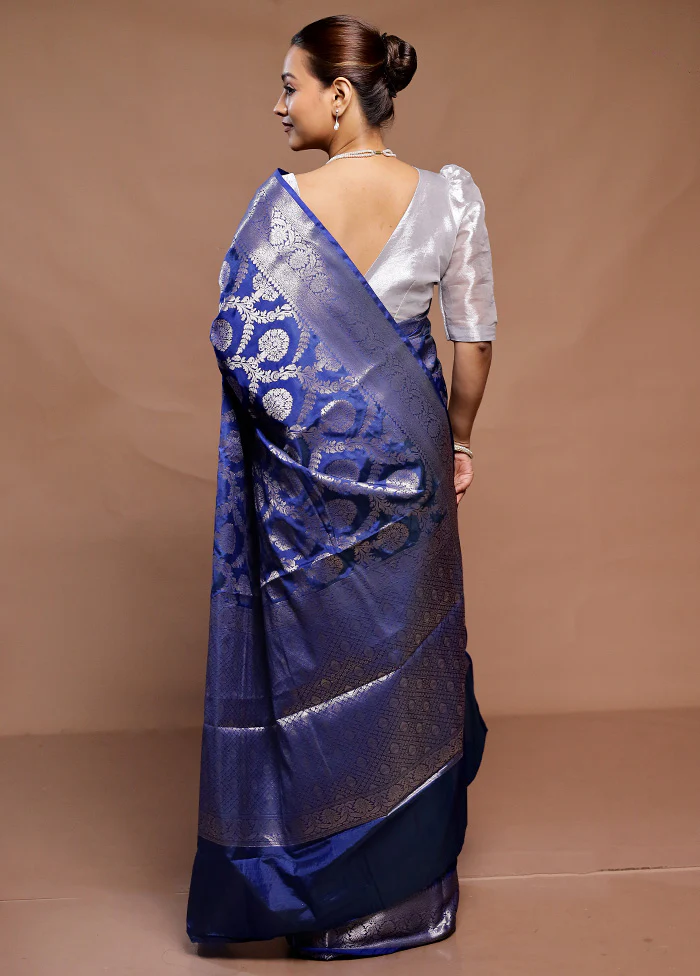 Blue Uppada Silk Saree With Blouse Piece - Image 3
