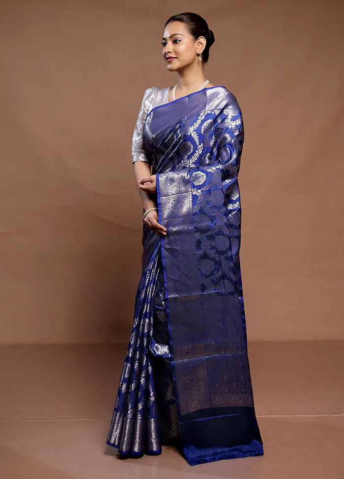 Blue Uppada Silk Saree With Blouse Piece - Image 4