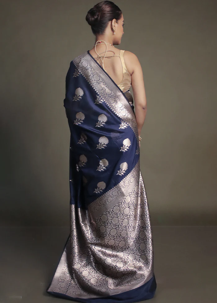 Blue Uppada Silk Saree With Blouse Piece - Image 3