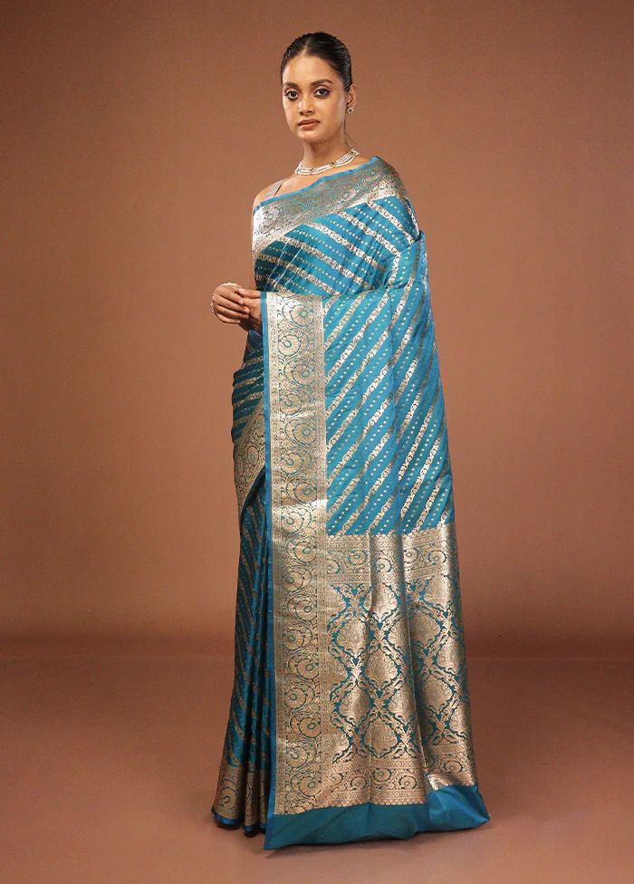 Blue Uppada Silk Saree With Blouse Piece - Image 4