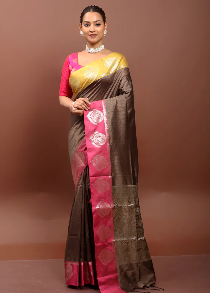 Brown Cotton Saree With Blouse Piece