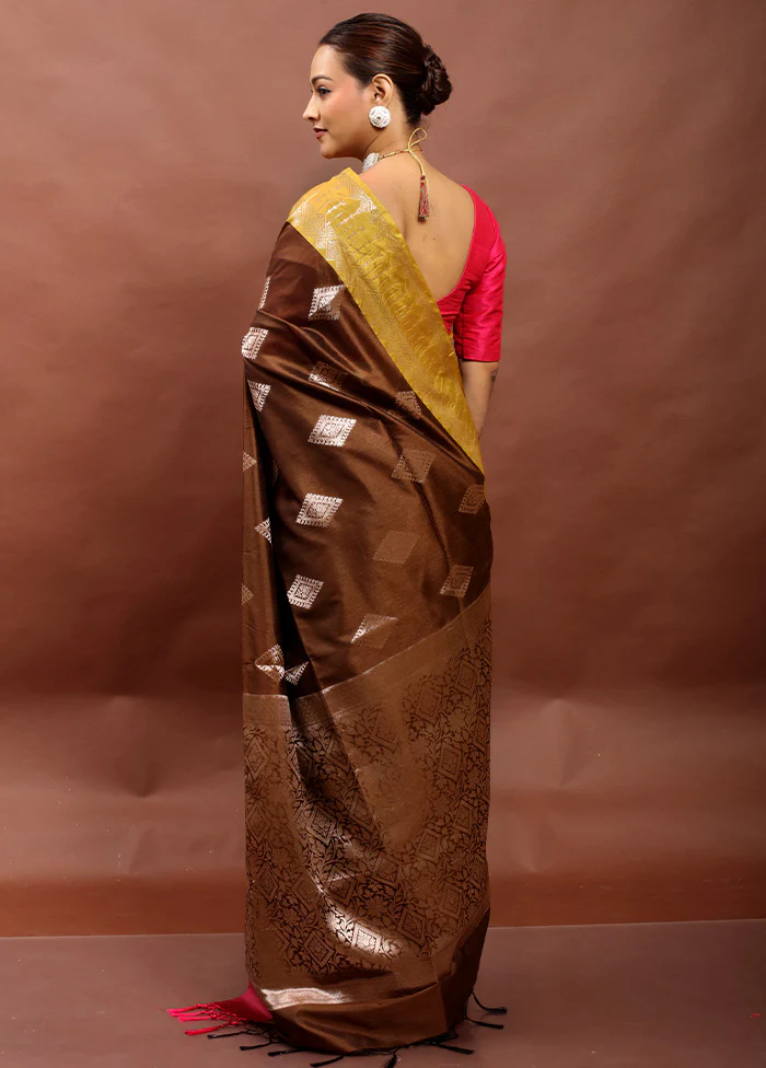 Brown Dupion Silk Saree With Blouse Piece - Image 3