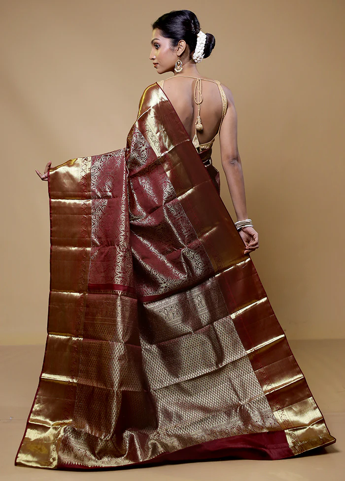 Brown Handloom Kanchipuram Pure Silk Saree With Blouse Piece - Image 3