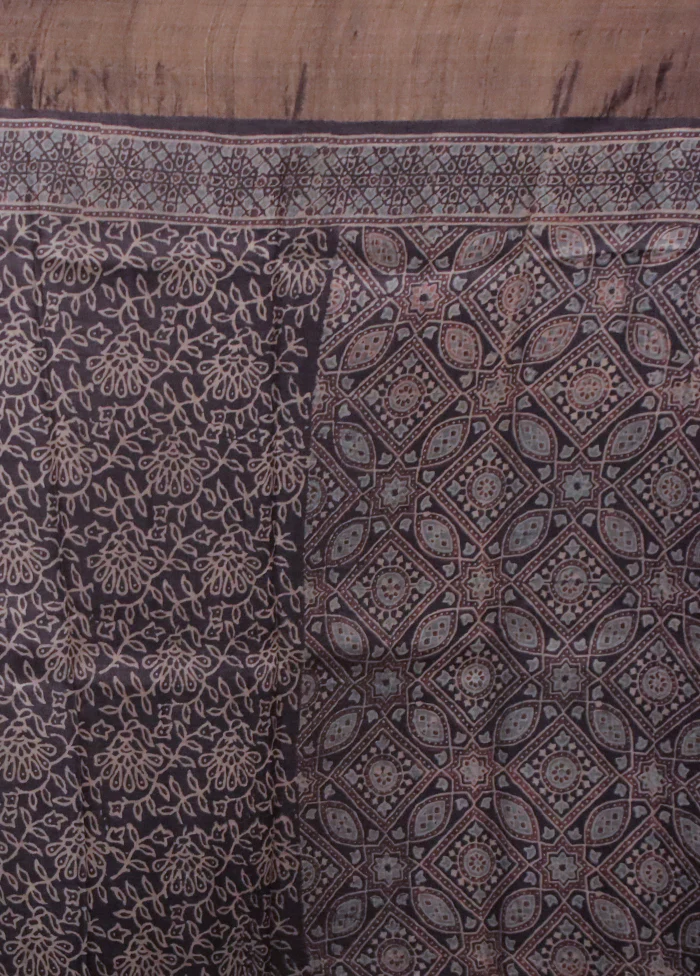 Brown Handloom Tussar Pure Silk Saree With Blouse Piece - Image 5