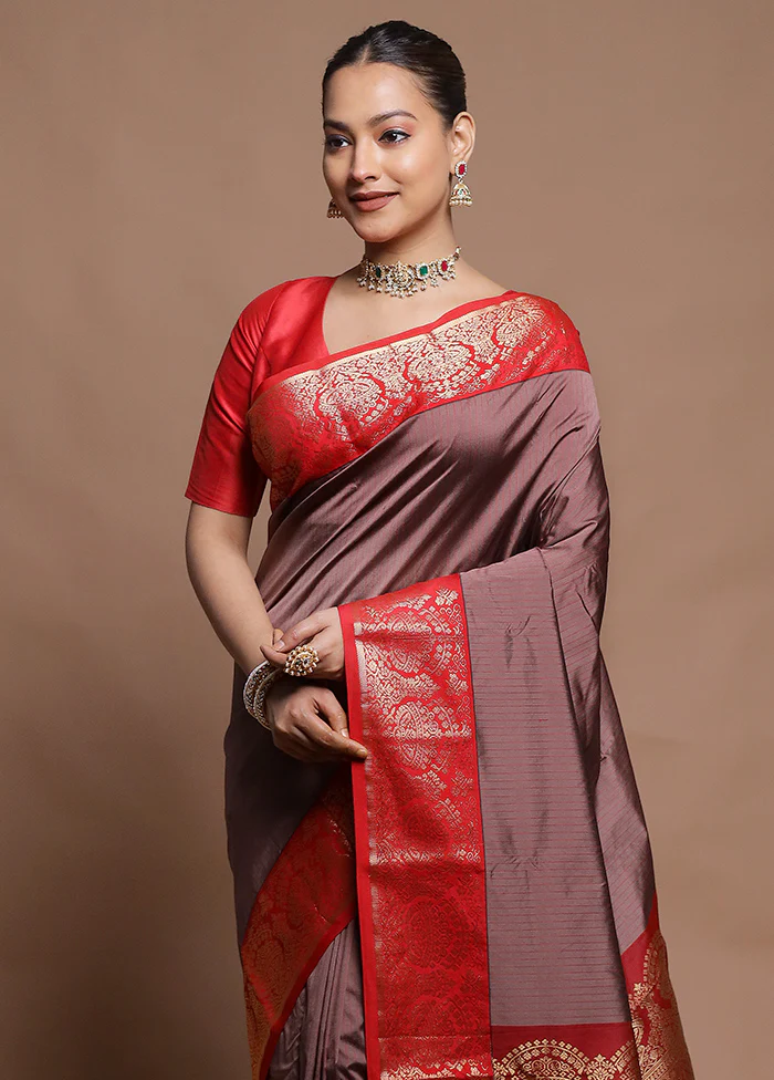 Brown Kanjivaram Silk Saree With Blouse Piece - Image 2