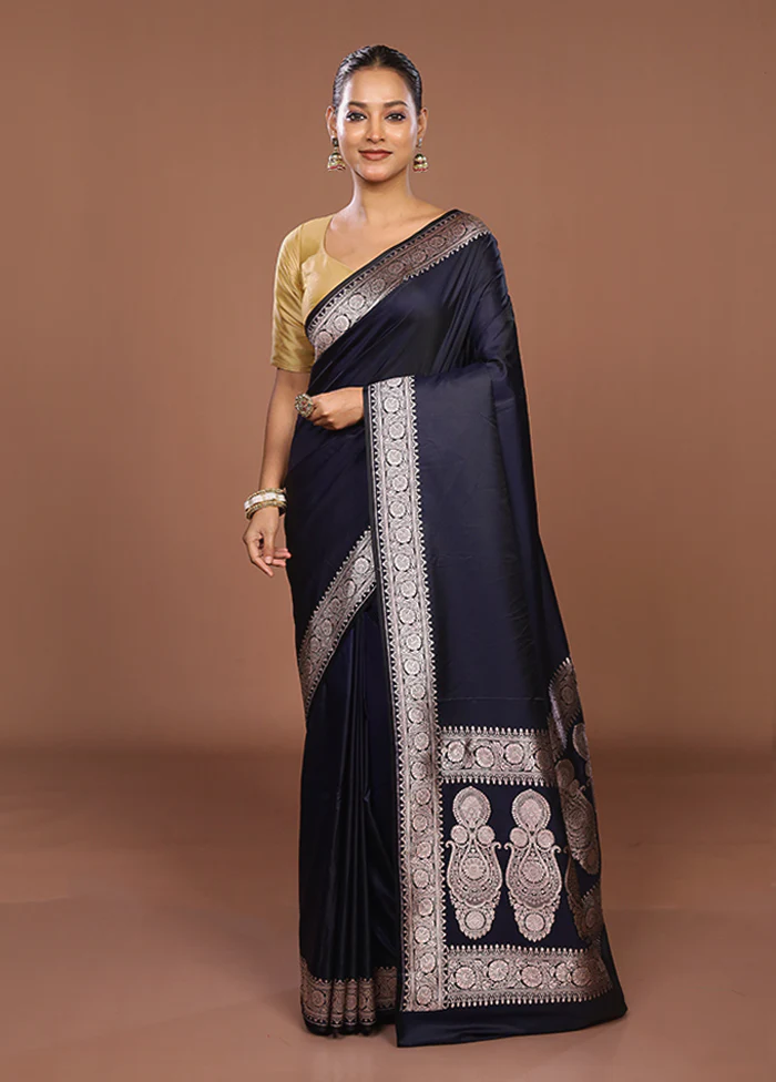 Blue Katan Silk Saree With Blouse Piece - Image 2