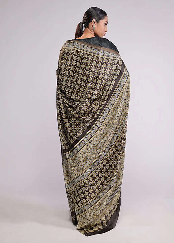 Brown Printed Silk Saree Without Blouse Piece - Image 3