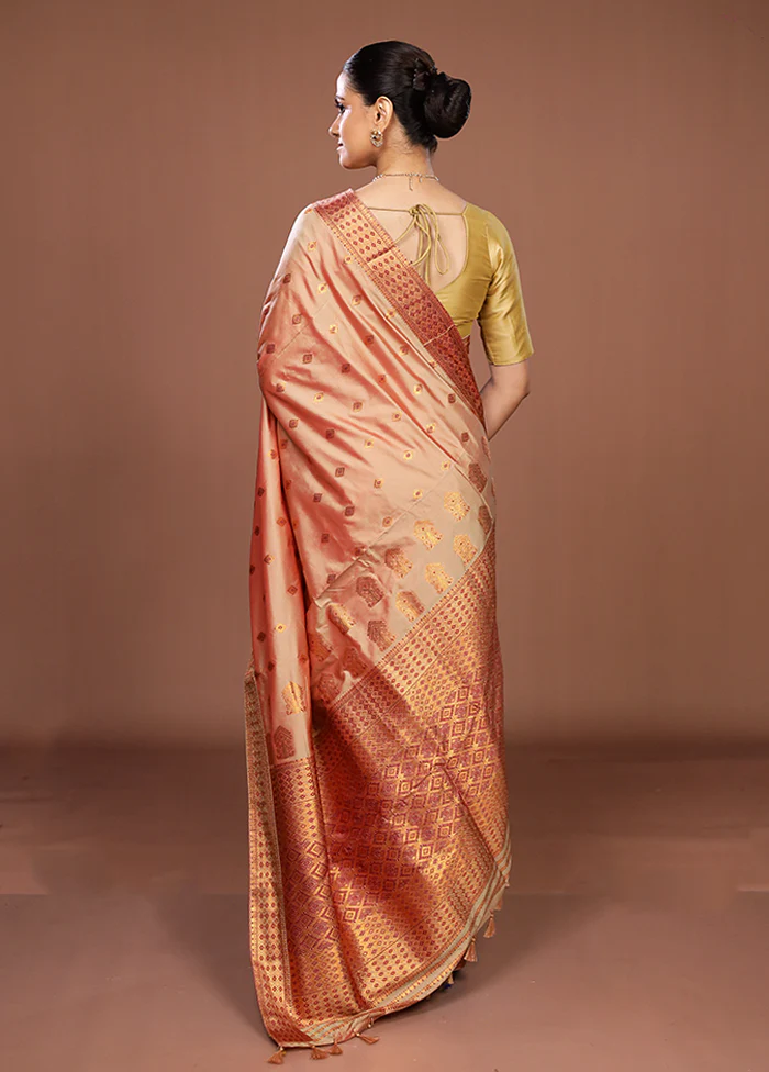 Cream Assam Silk Saree With Blouse Piece - Image 3