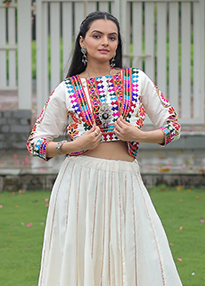 Cream Blended Silk Lehenga Set - Image 2