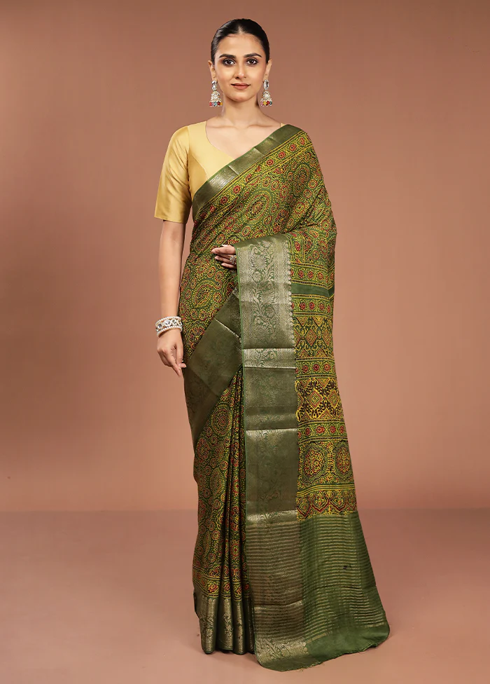 Cream Chanderi Cotton Saree With Blouse Piece - Image 2