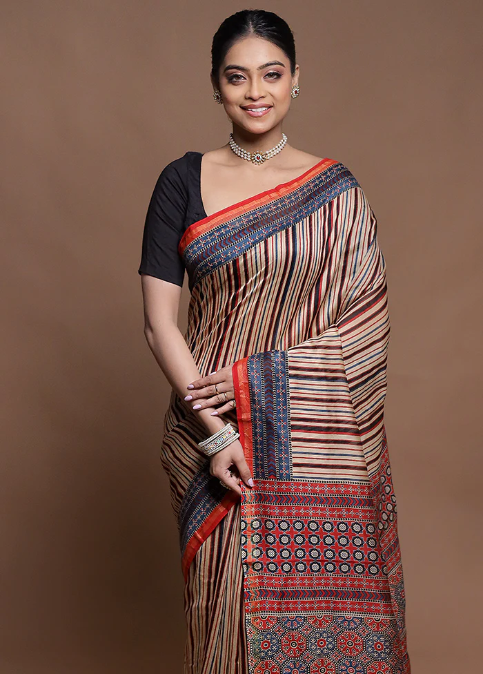 Cream Chanderi Cotton Saree With Blouse Piece - Image 2
