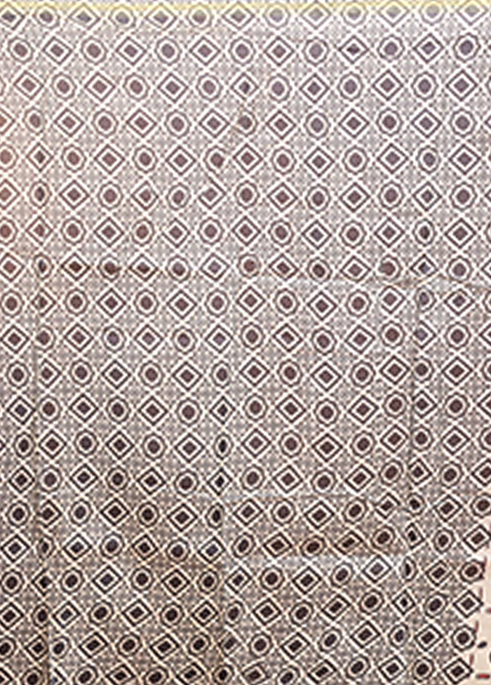 Cream Chanderi Silk Saree With Blouse Piece - Image 5