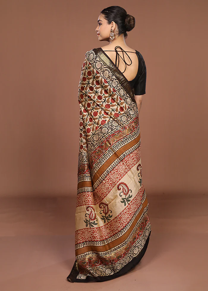 Cream Chanderi Silk Saree With Blouse Piece - Image 3
