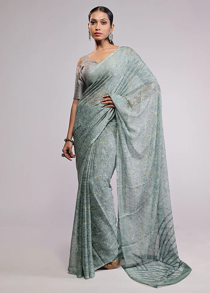 Green Chiffon Silk Saree With Blouse Piece - Image 2