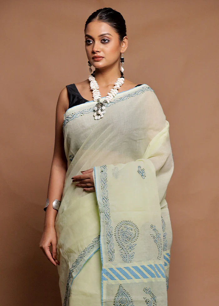 Cream Chikankari Saree With Blouse Piece - Image 2