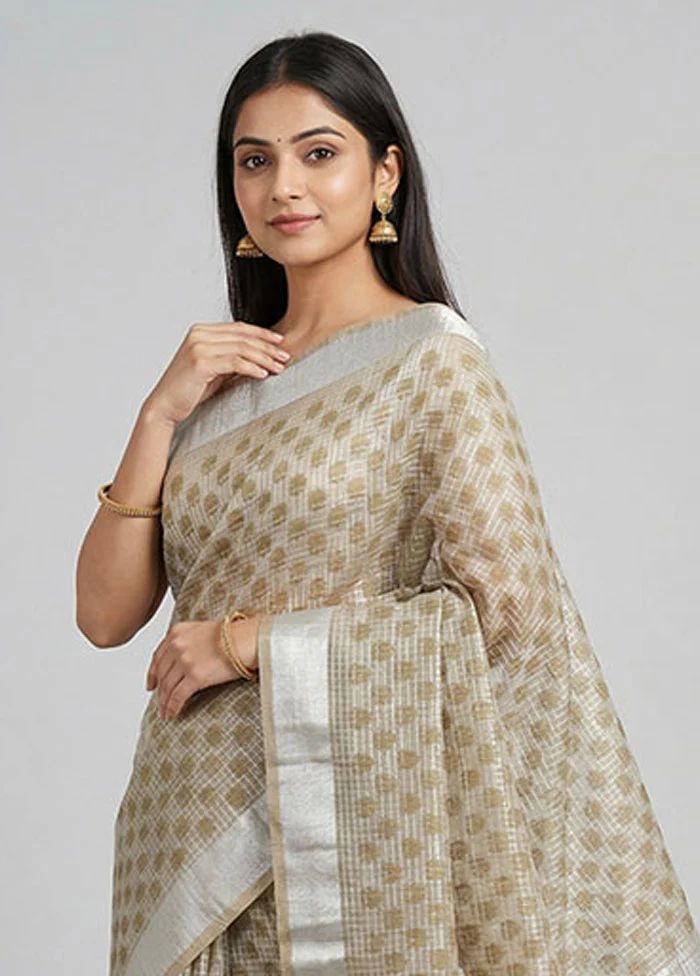 Cream Cotton Saree With Blouse Piece - Image 2