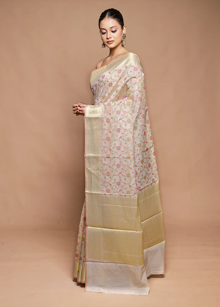 Cream Cotton Saree With Blouse Piece - Image 4