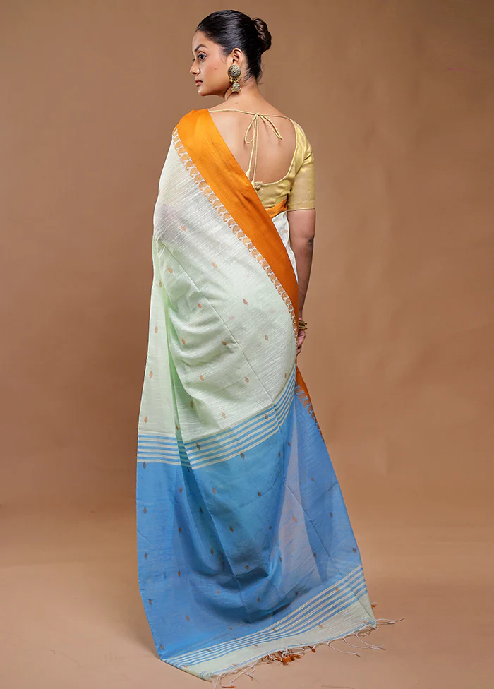 Cream Cotton Saree With Blouse Piece - Image 3