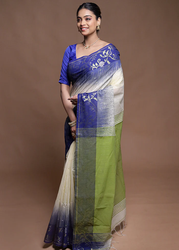 Cream Cotton Saree With Blouse Piece - Image 4