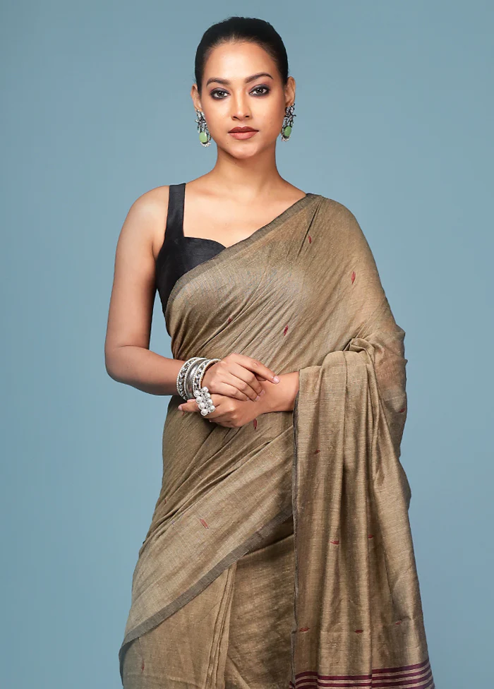 Cream Cotton Saree With Blouse Piece