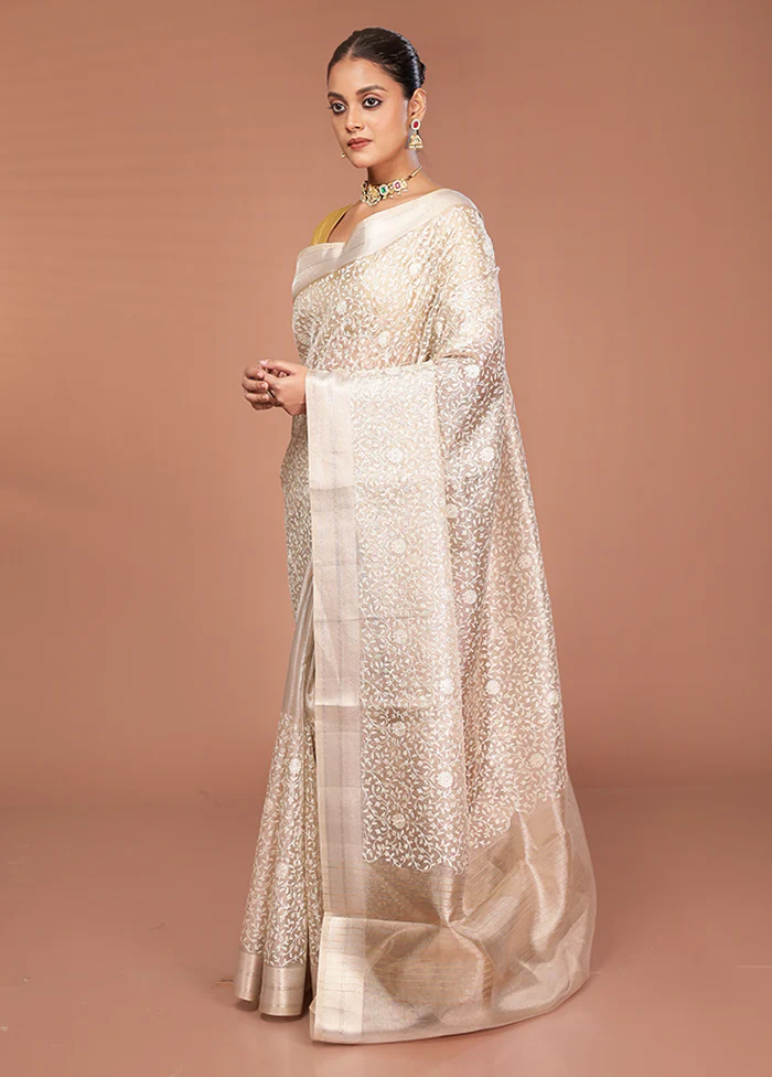 Cream Cotton Saree With Blouse Piece - Image 4