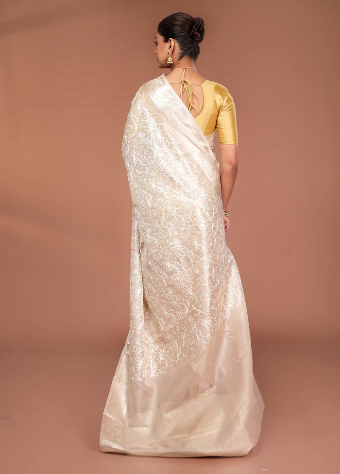 Cream Cotton Saree With Blouse Piece - Image 3